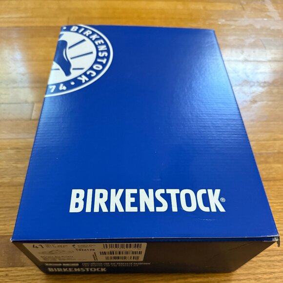 New Arizona Birkenstock Sandals – Leather/Gold Buckle (Narrow, New with Tags) - Picture 2 of 8